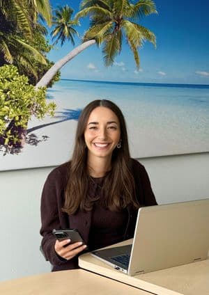 Mehr Sichtbarkeit für Reisebüros: Samara Nevado Hidalgo übernimmt Social Media bei Alpha